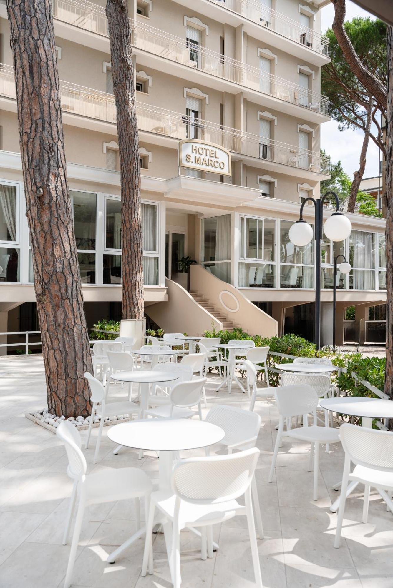 Hotel San Marco มิลาโน แมริตทิมา ภายนอก รูปภาพ