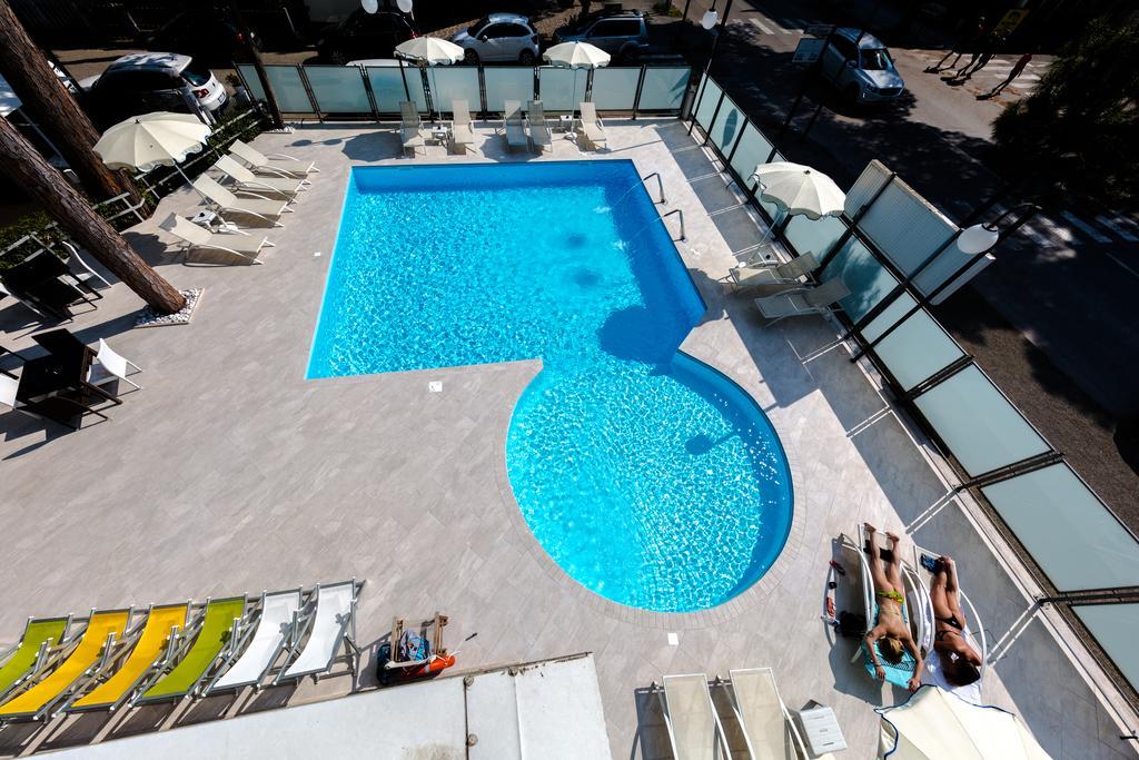 Hotel San Marco มิลาโน แมริตทิมา ภายนอก รูปภาพ